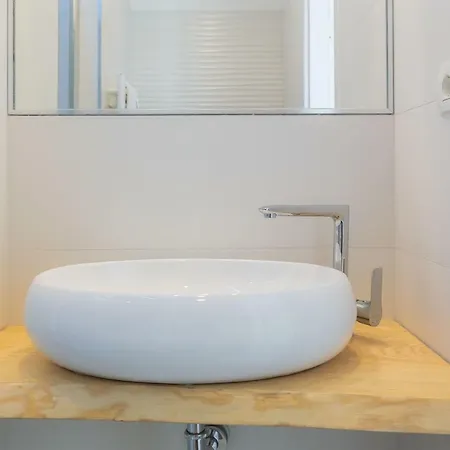 Panorama Apartment *