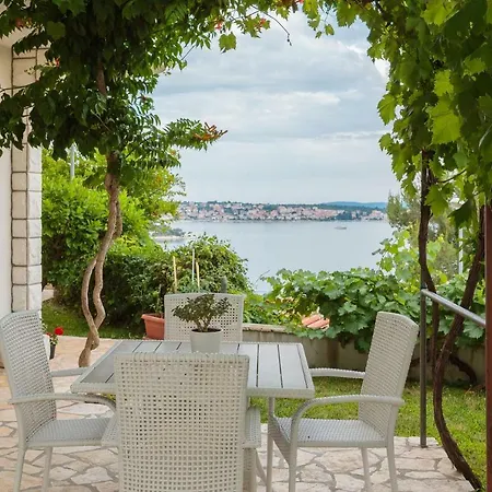 Panorama * 特罗吉尔